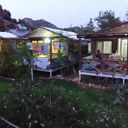 Calba Hause Çiftlik konaklama Turunç